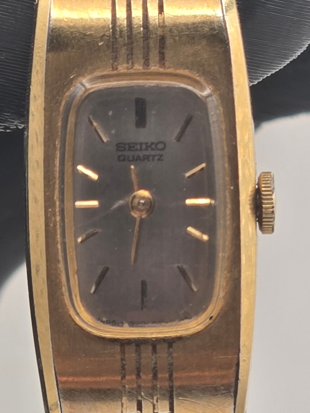 Vintage Seiko 1320-5629 Gold Tone Tank Watch Quartz